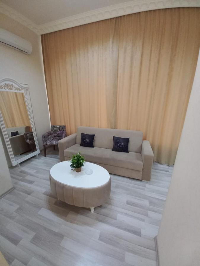 Hotel White Boutique Nizami 4*