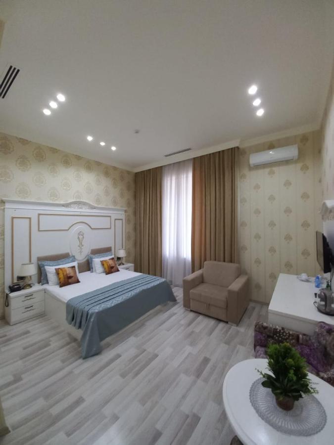 White Boutique Nizami Baku