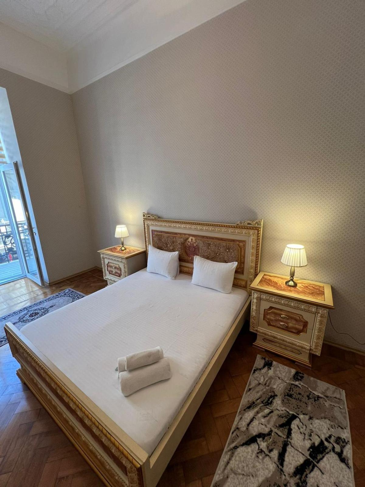 White Boutique Nizami 4* Baku