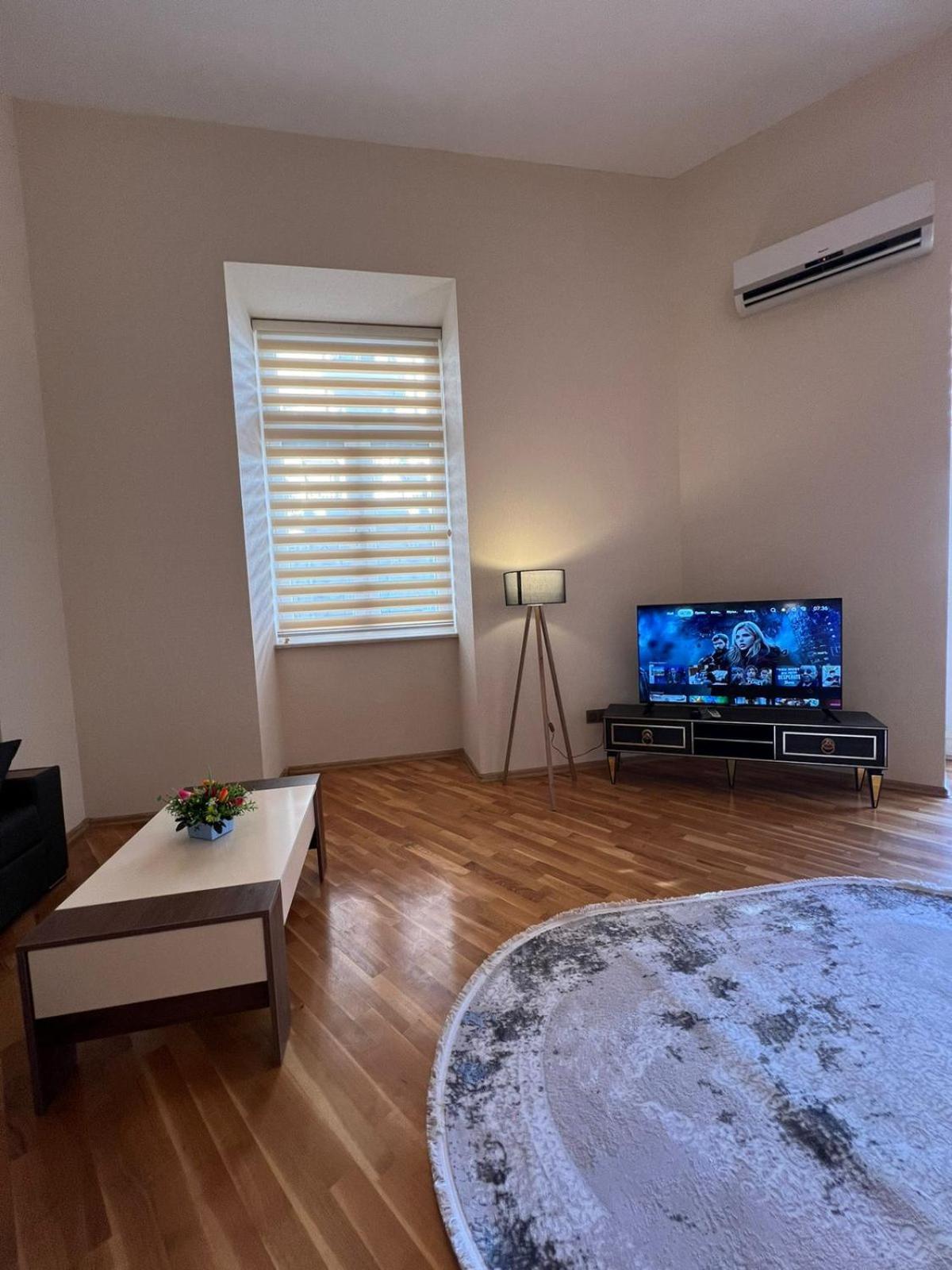White Boutique Nizami 4* Baku