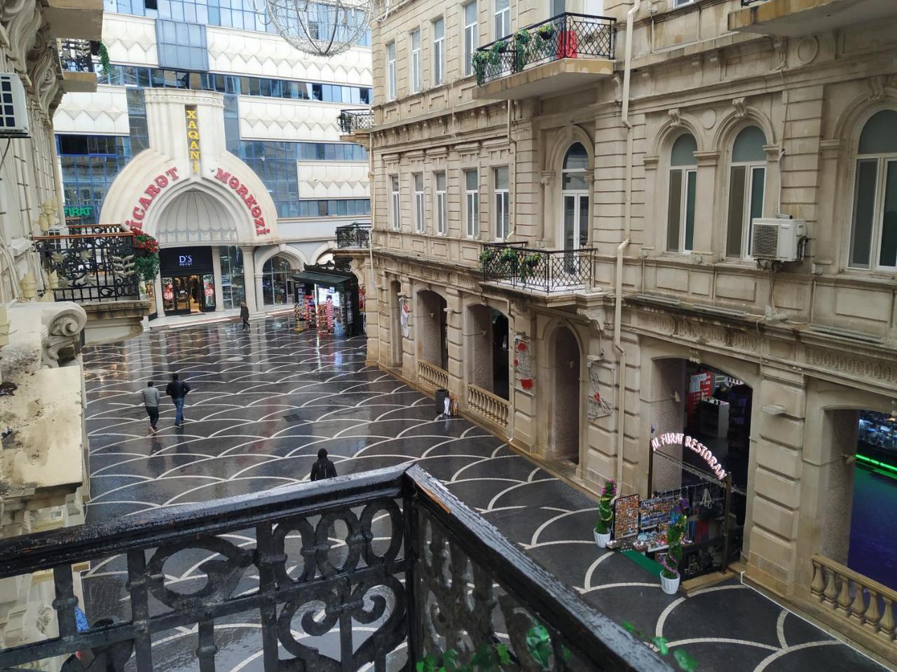 White Boutique Nizami 4* Baku
